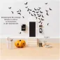 Preview: Dekorierte Wichteltür mit Miniatur Laterne und Halloween-Dekoration