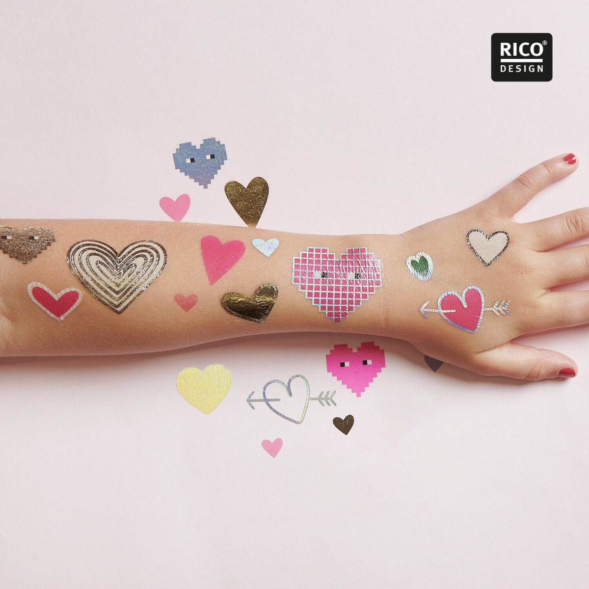 Anwendungsbeispiel Tattoos Herz-Mix 25-teilig